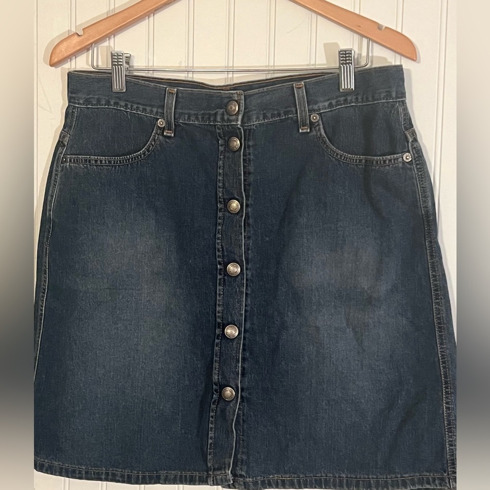 Levi’s Red Tag Button Front Jean Skirt Size 11